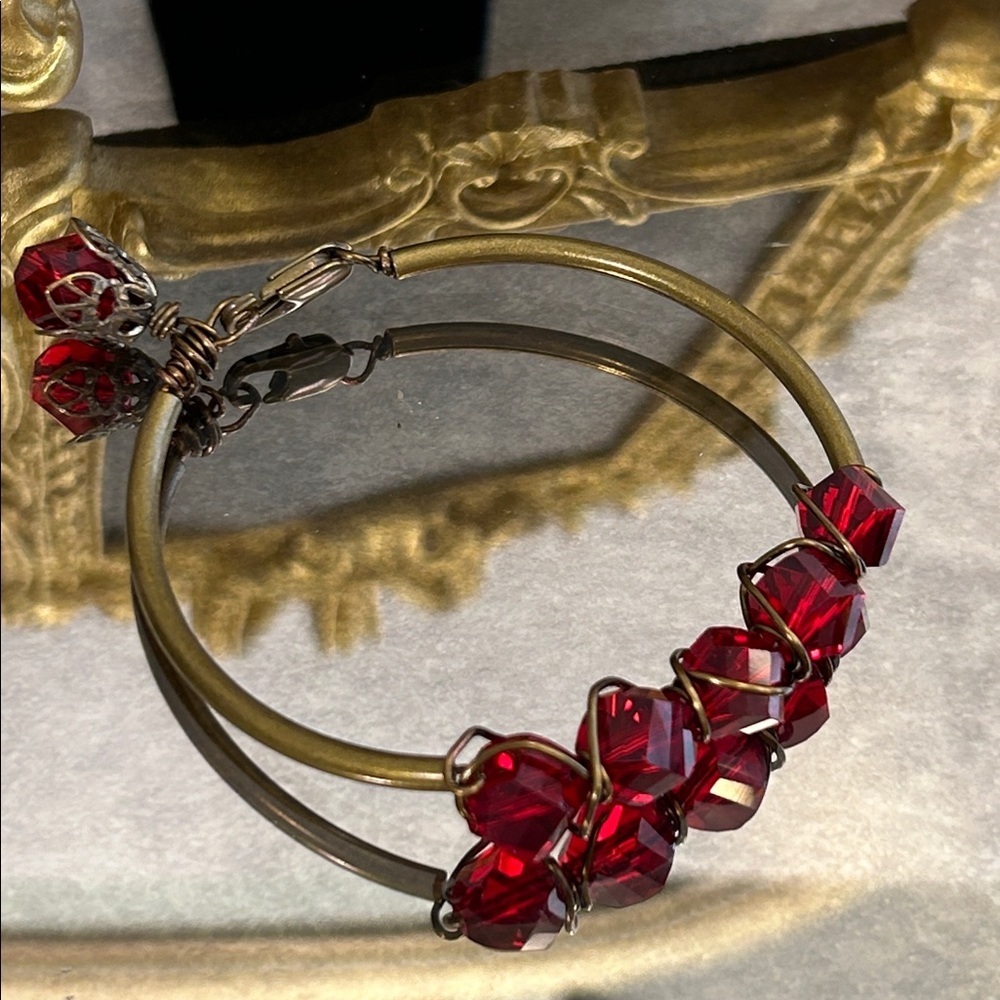 Elegant Red Crystal Beaded Bracelet